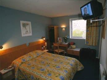 فندق Relais Des 2 Rivieres روان المظهر الخارجي الصورة